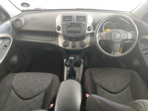Toyota RAV4 2.0 Fierce - Image 6