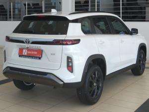 Toyota Urban Cruiser 1.5 XR manual - Image 2