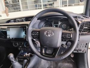 Toyota Hilux 2.8GD-6 Xtra cab Legend manual - Image 8