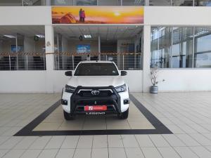 Toyota Hilux 2.8GD-6 Xtra cab Legend manual - Image 4