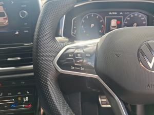 Volkswagen T-Roc 2.0TSI 4Motion R-Line - Image 9