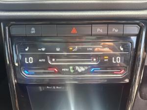 Volkswagen T-Roc 2.0TSI 4Motion R-Line - Image 14