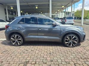 Volkswagen T-Roc 2.0TSI 4Motion R-Line - Image 3