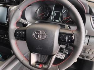 Toyota Fortuner 2.8GD-6 4x4 GR-Sport - Image 8