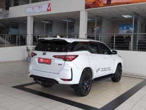 Toyota Fortuner 2.8GD-6 4x4 GR-Sport - Image 2