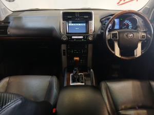 Toyota Land Cruiser Prado 3.0DT VX - Image 6