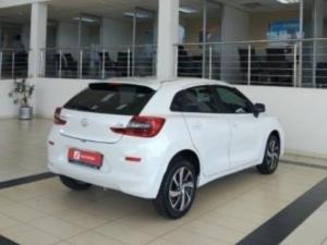 Toyota Starlet 1.5 XS manual - Image 2