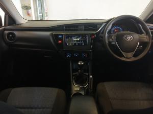 Toyota Corolla Quest 1.8 Plus manual - Image 6