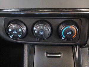 Toyota Corolla Quest 1.8 Plus manual - Image 13