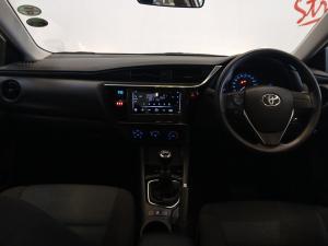 Toyota Corolla Quest 1.8 Plus manual - Image 6