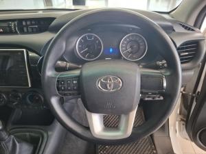 Toyota Hilux 2.4 GD-6 RB SRXE/CAB - Image 8