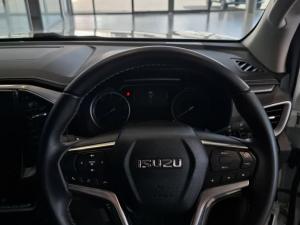 Isuzu D-MAX 3.0 Ddi LSE automatic E/CAB - Image 8
