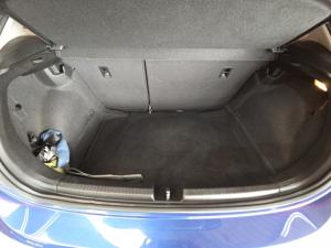 Volkswagen Polo 1.0 TSI Life DSG - Image 15