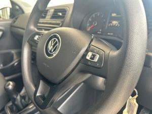 Volkswagen Polo Vivo 1.4 Trendline - Image 11