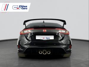 Honda Civic 2.0T Type R - Image 6