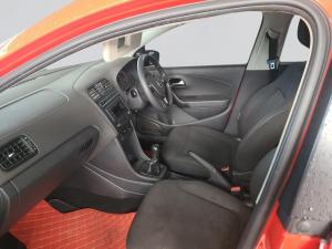Volkswagen Polo Vivo 1.4 Comfortline - Image 3