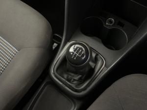 Volkswagen Polo Vivo 1.4 Comfortline - Image 7