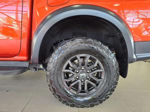 Ford Ranger 3.0 V6 BI Turbo Ecoboost Raptor 4X4 automatic - Image 10