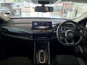 Nissan Qashqai 1.3T Acenta Xtronic - Image 7