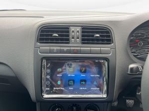 Volkswagen Polo Vivo hatch 1.4 Life - Image 12