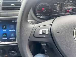 Volkswagen Polo Vivo hatch 1.4 Life - Image 19