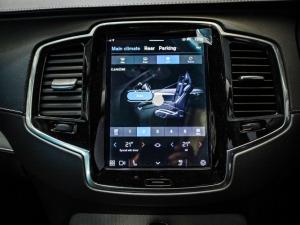 Volvo XC90 T8 Twin Engine AWD Inscription - Image 17