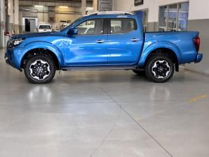 Nissan Navara 2.5DDTi double cab LE 4x4 - Image 2