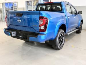 Nissan Navara 2.5DDTi double cab LE 4x4 - Image 3
