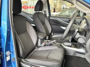 Nissan Navara 2.5DDTi double cab LE 4x4 - Image 7