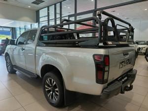 Isuzu D-Max 250 Extended cab X-Rider auto - Image 3