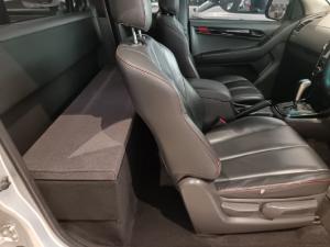 Isuzu D-Max 250 Extended cab X-Rider auto - Image 7