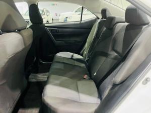 Toyota Corolla Quest 1.8 Plus manual - Image 6