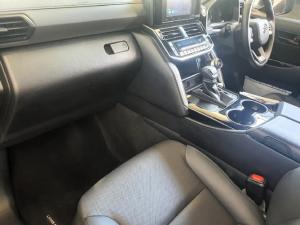 Toyota Land Cruiser 300 3.3D GX-R - Image 9