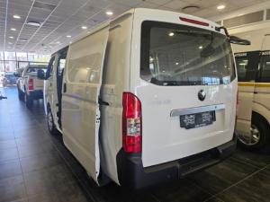 Foton View C2 2.0TDI Transor panel van manual - Image 3