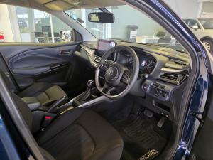 Suzuki Baleno 1.5 GLX auto - Image 8