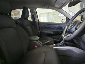 Suzuki Baleno 1.5 GLX auto - Image 19