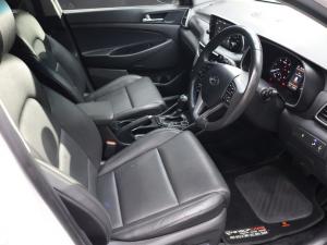 Hyundai Tucson 2.0CRDi Elite - Image 8