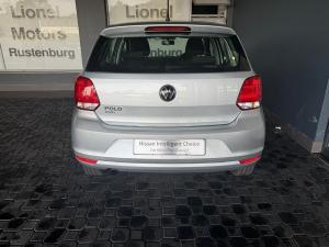 Volkswagen Polo Vivo hatch 1.6 Comfortline auto - Image 10