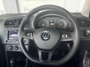 Volkswagen Polo Vivo hatch 1.6 Comfortline auto - Image 15