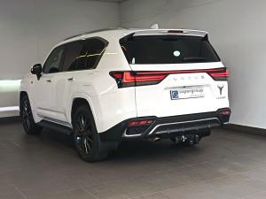 Lexus LX 500d F Sport - Image 5