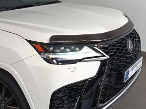Lexus LX 500d F Sport - Image 8