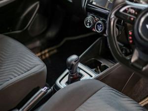 Suzuki Swift 1.2 GLX auto - Image 17