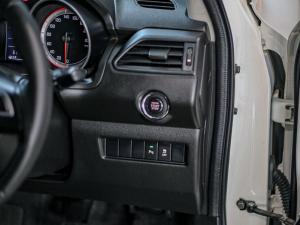 Suzuki Swift 1.2 GLX auto - Image 21