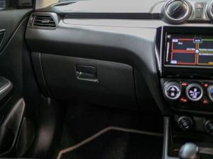 Suzuki Swift 1.2 GLX auto - Image 22