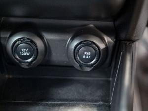 Suzuki Swift 1.2 GLX auto - Image 24