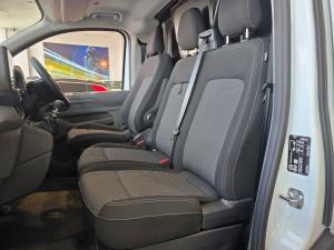 Volkswagen Transporter 2.0TDI panel van LWB manual - Image 6