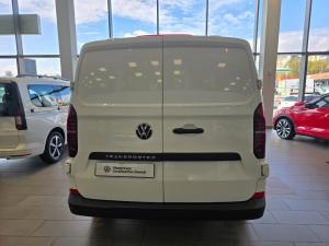Volkswagen Transporter 2.0TDI panel van LWB manual - Image 8