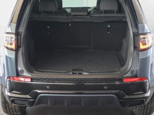 Land Rover Discovery Sport P300e R-Dynamic HSE - Image 15