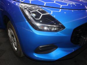 Suzuki Swift 1.2 GL - Image 6