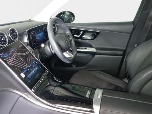 Mercedes-Benz GLC GLC300d 4Matic Avantgarde - Image 14